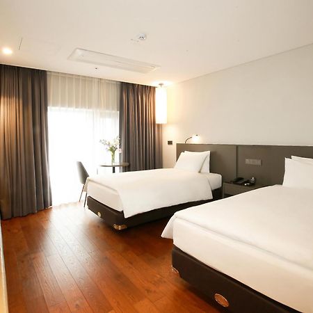 Westernlife Hotel Ikszan Szoba fotó
